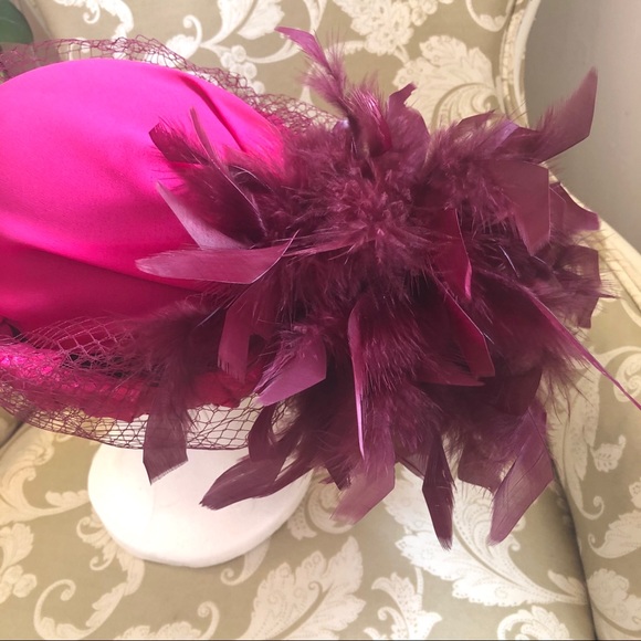 vintage feathered veiled hat - Picture 12 of 12